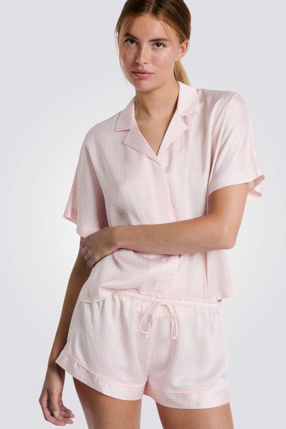 חולצת פיג'מה מכופתרת קצרה וקלילה | איתם