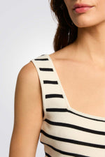 שמלת סריג מקסי הדפס פסים 