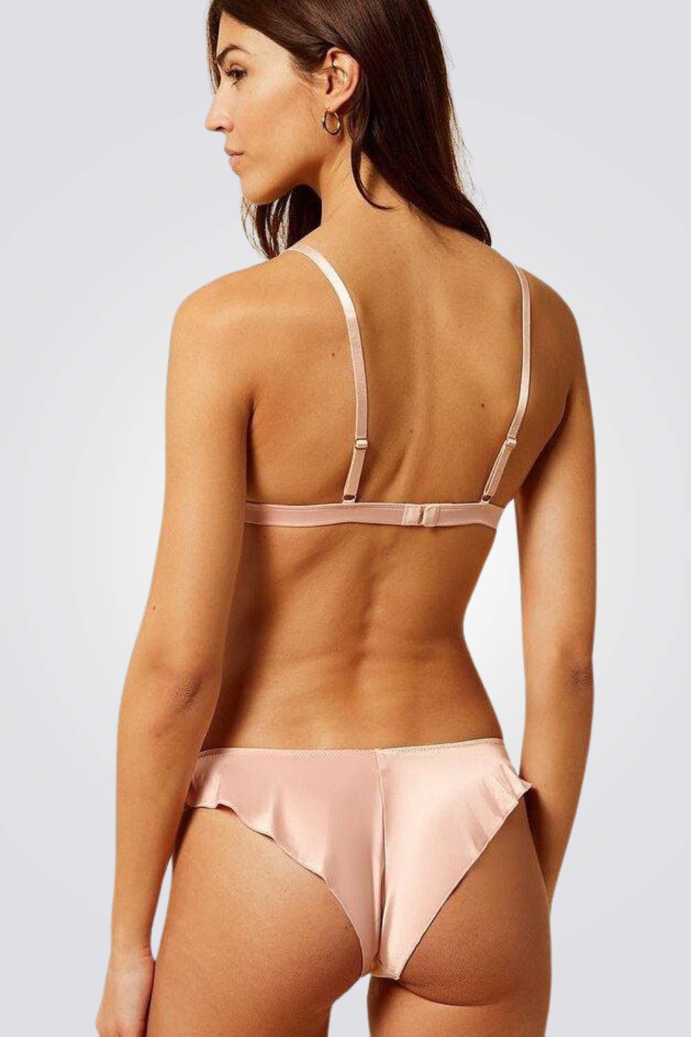 תחתוני סאטן ברזילאיים בגימור מסולסל PASSION ורוד בהיר