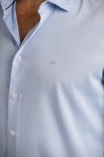 חולצה מכופתרת חלקה בגזרת מודרן פיט | קנת קול