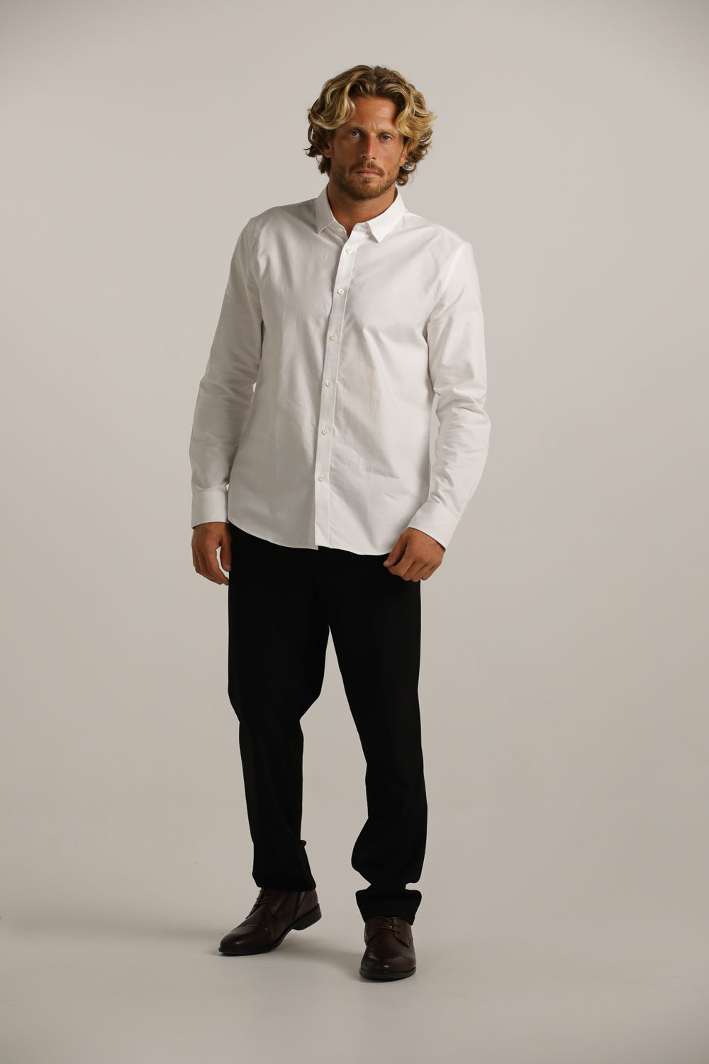 חולצה מכופתרת מודרן | קנת קול