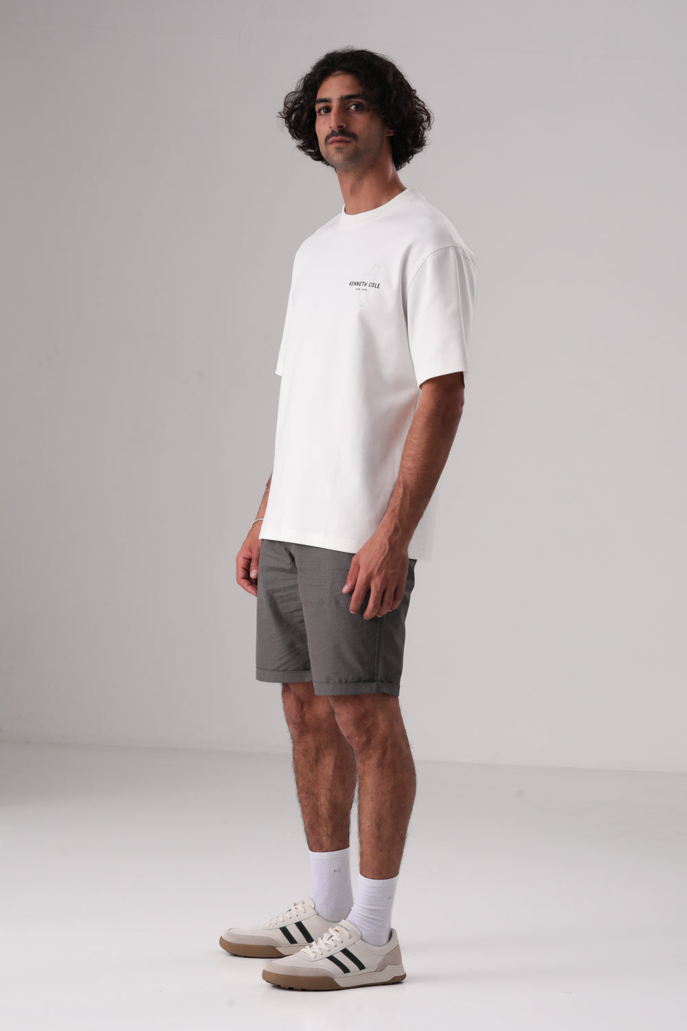 מכנס ברמודה קצר לגברים