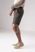 מכנס ברמודה קצר לגברים