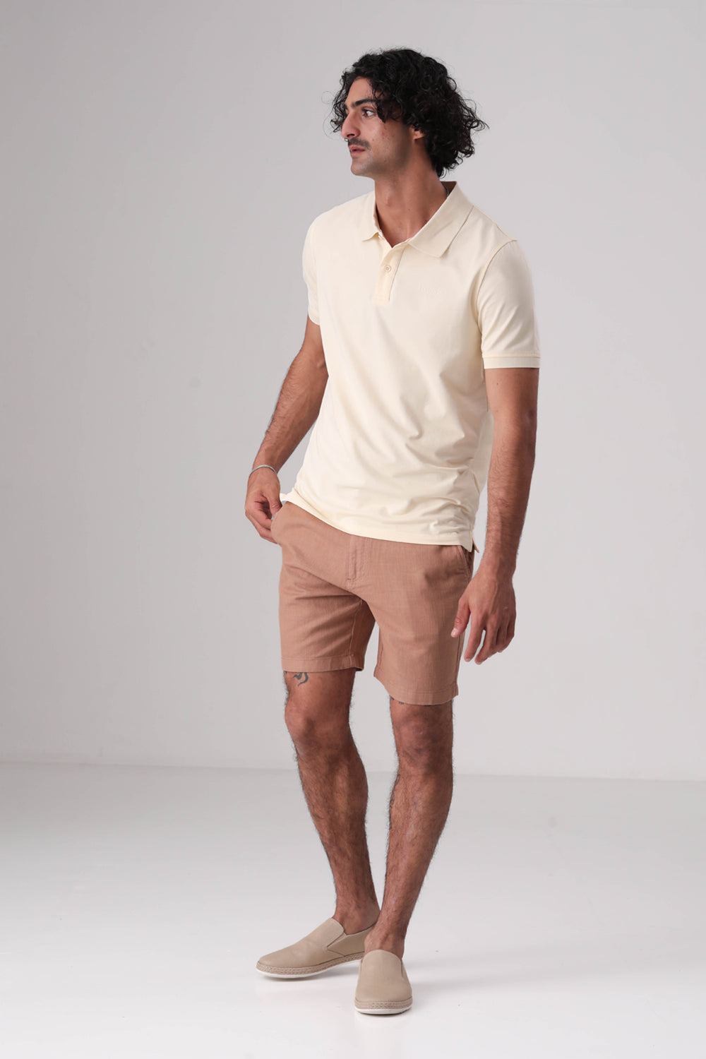 מכנס ברמודה קצר לגברים