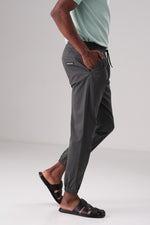 מכנס ג'וגר ארוך אפקט ווש