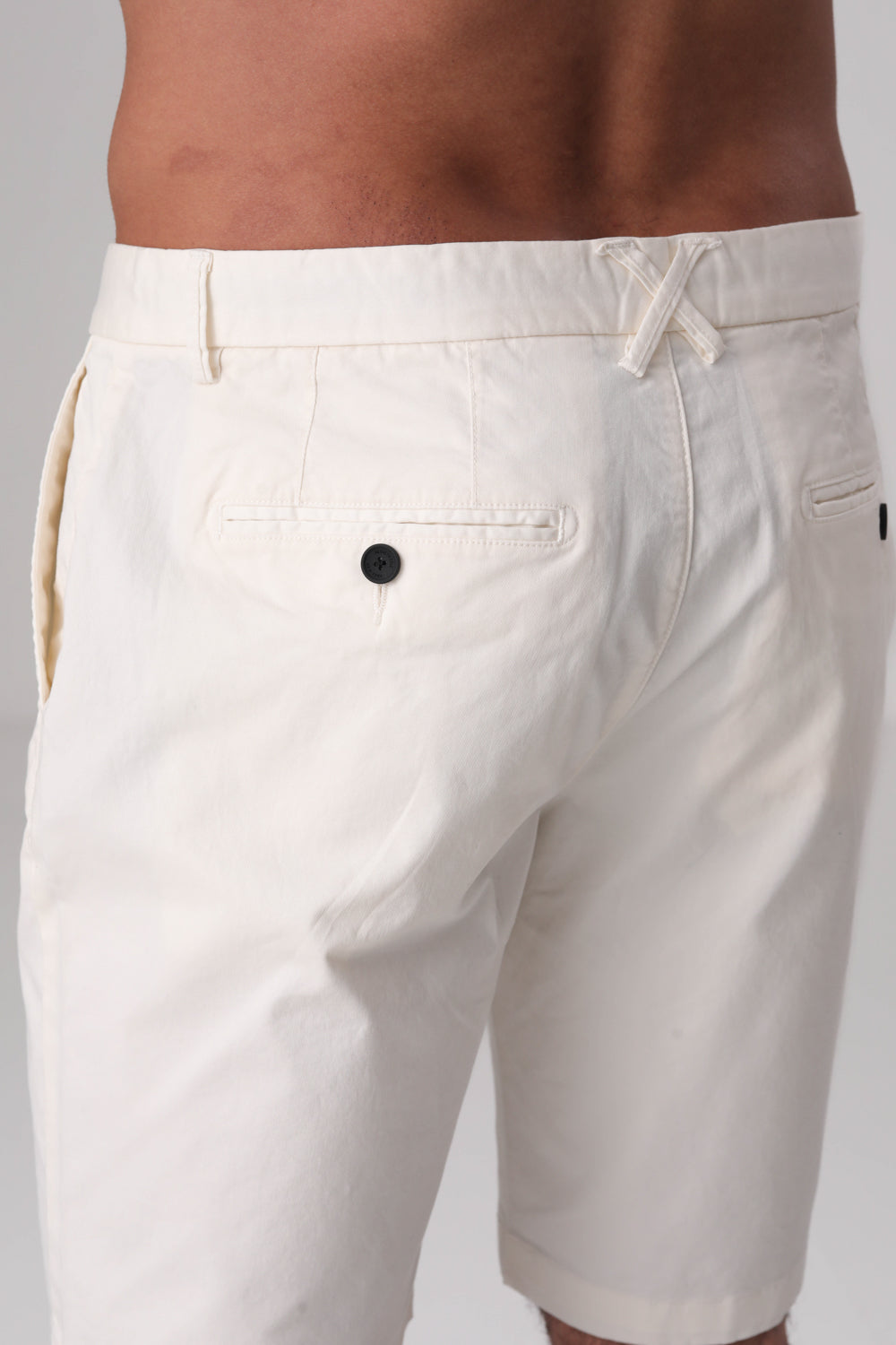 מכנס ברמודה צ'ינו