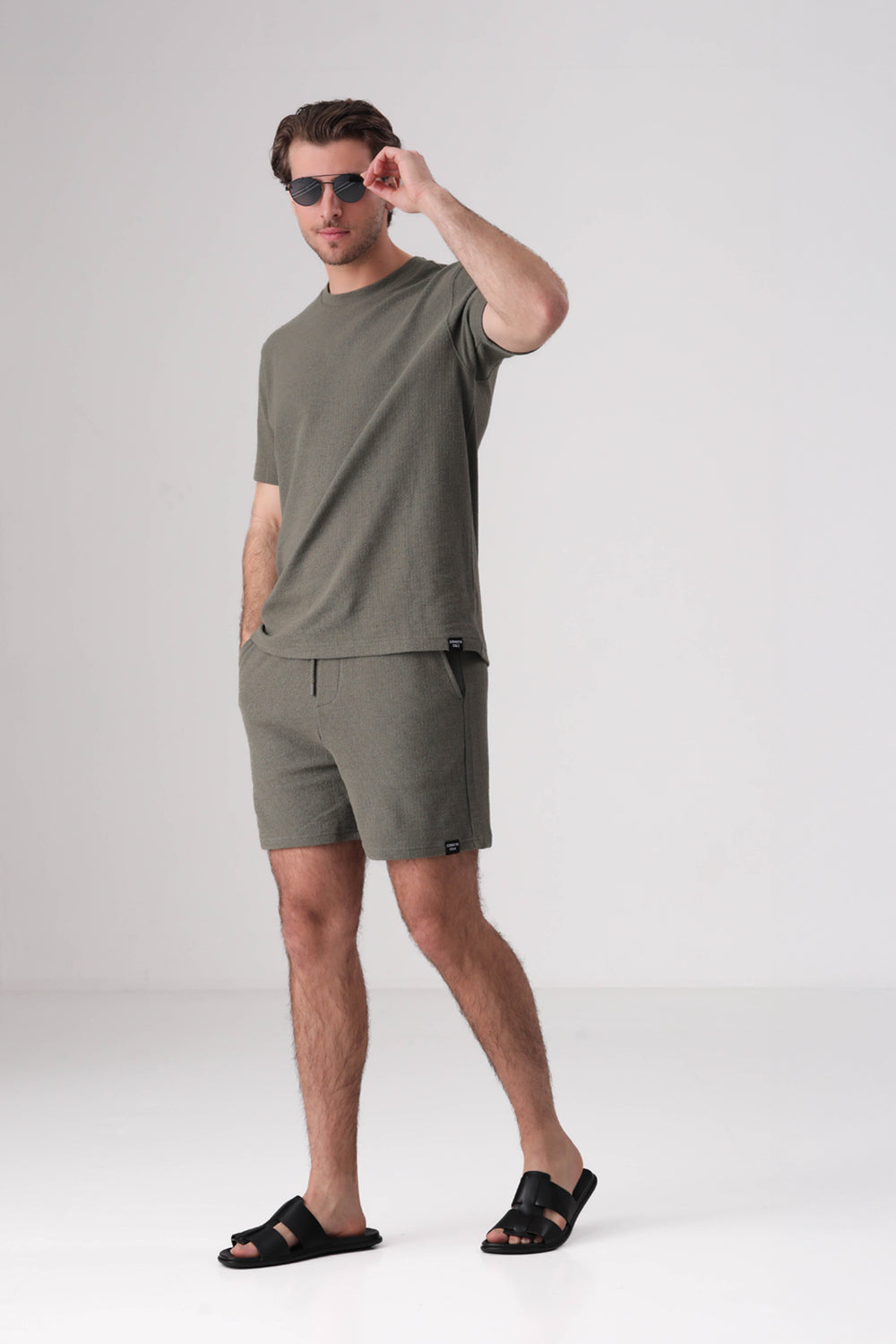 חולצת טי אוברסייז חוט בוקלה לגבר