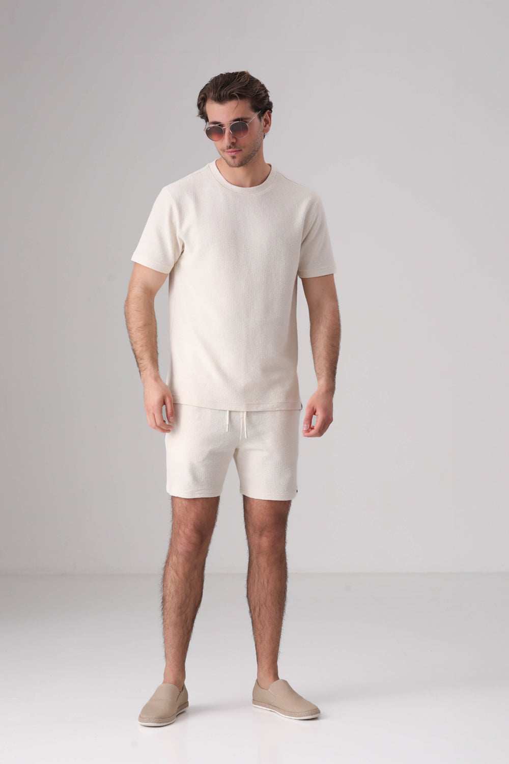 מכנסי ברמודה חוט בוקלה לגברים