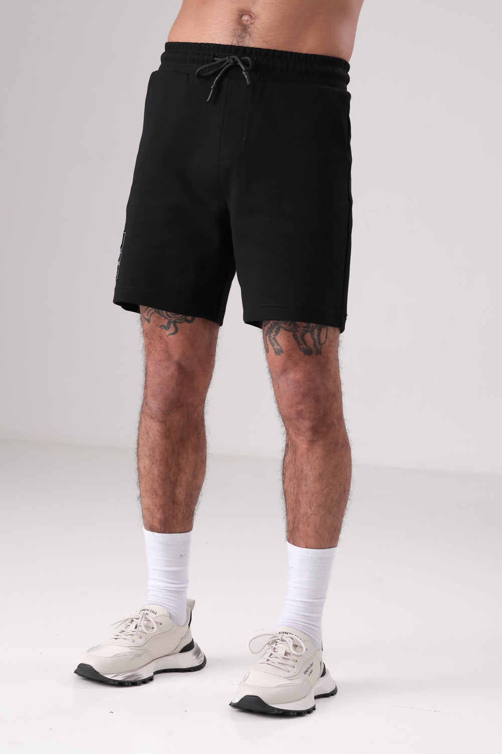 מכנס ברמודה קצר לגברים