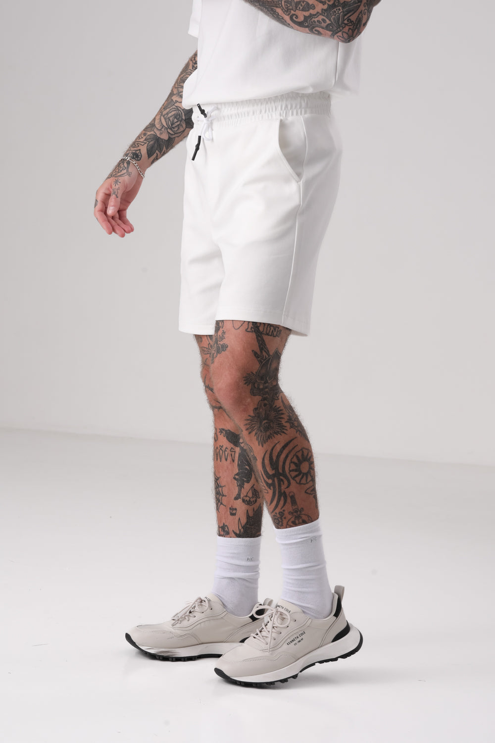 מכנס ברמודה קצר לגברים