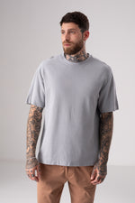 חולצת טי אוברסייז טקסטורלית