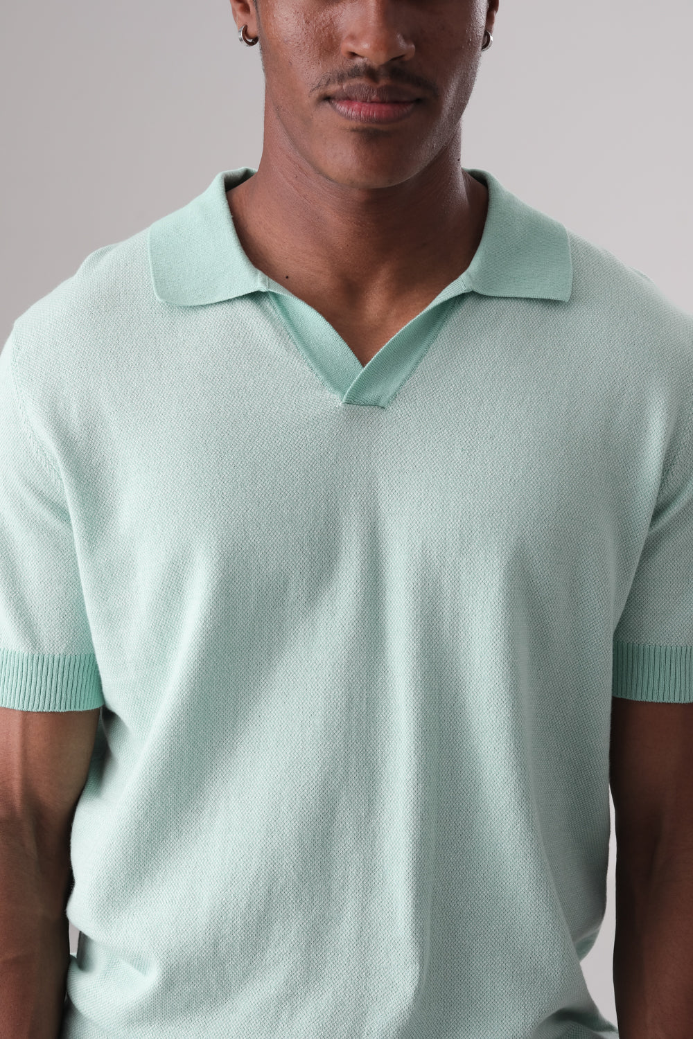 סריג פולו דק ללא כפתורים