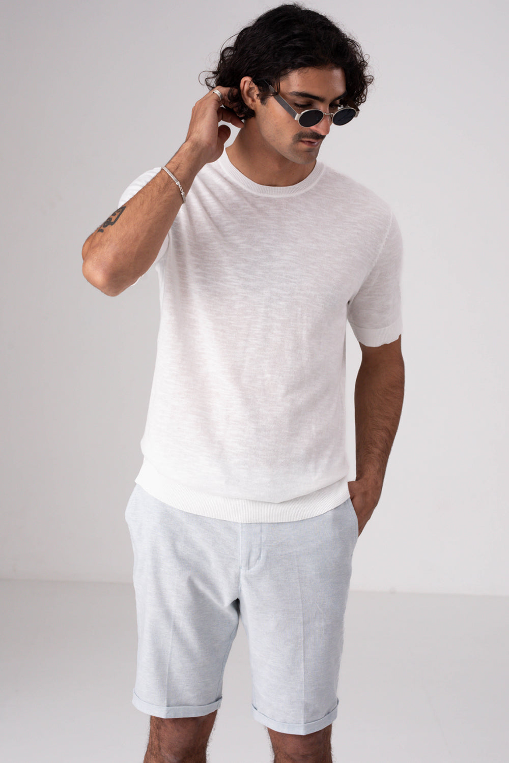 סריג טישירט קצר