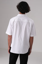 חולצה מכופתרת עם רקמת פרחים