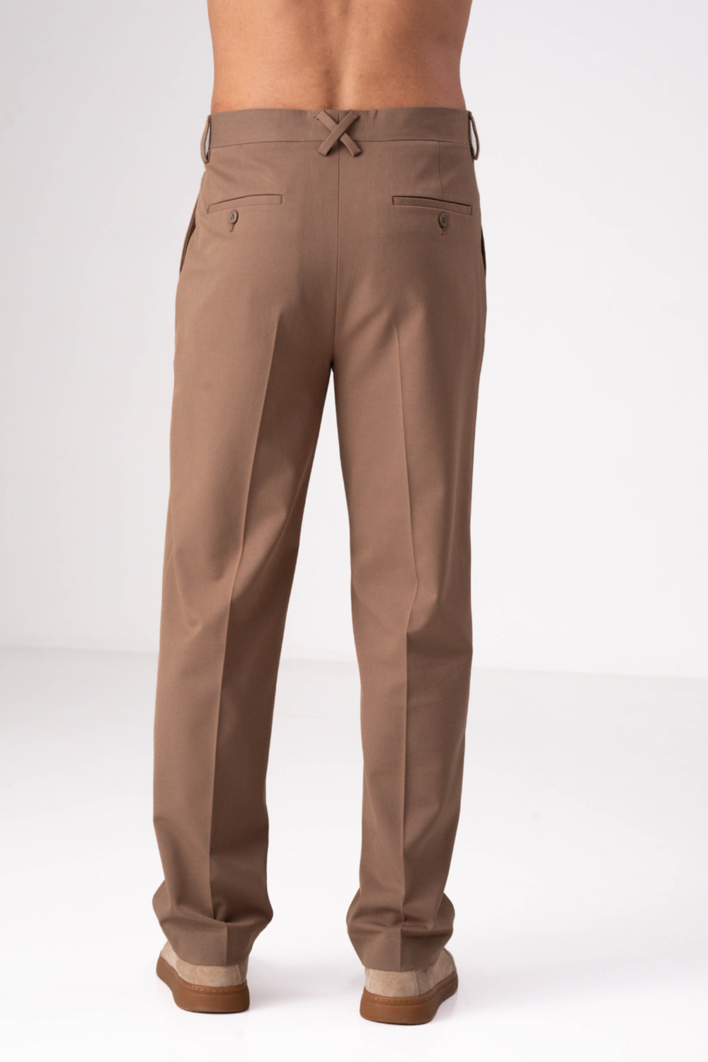 מכנסיים סמי פורמל בגזרה רחבה עם שני פנסים