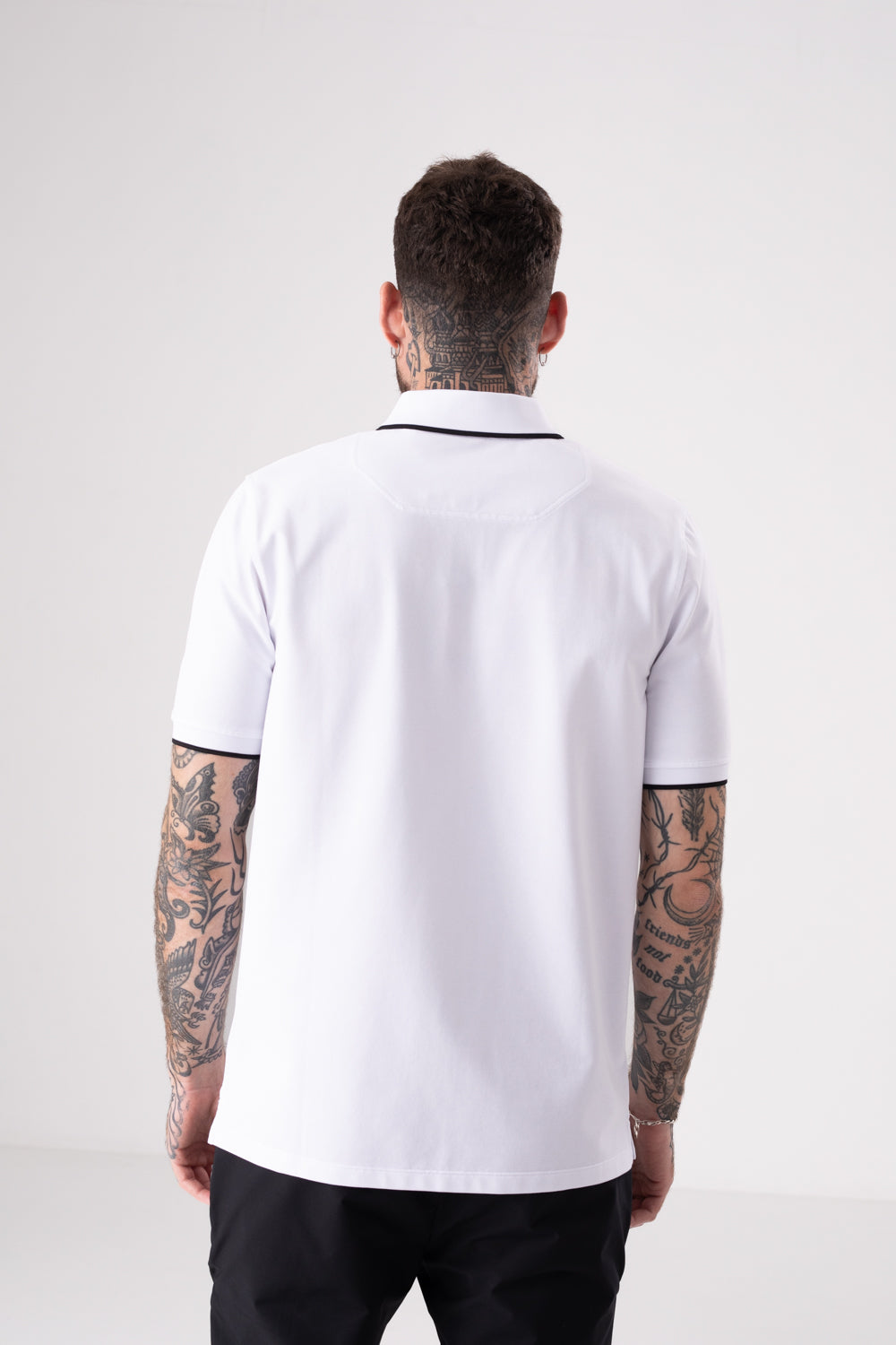 חולצת פולו פיקה סגירת רוכסן