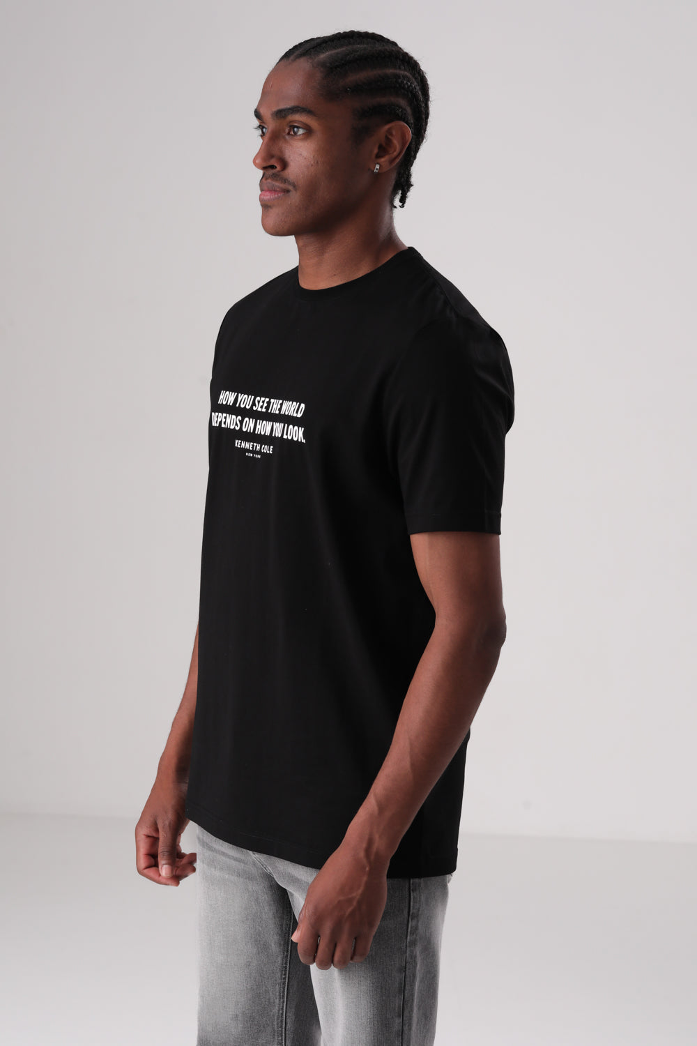 טישירט הדפס בחזית