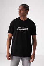 טישירט הדפס בחזית