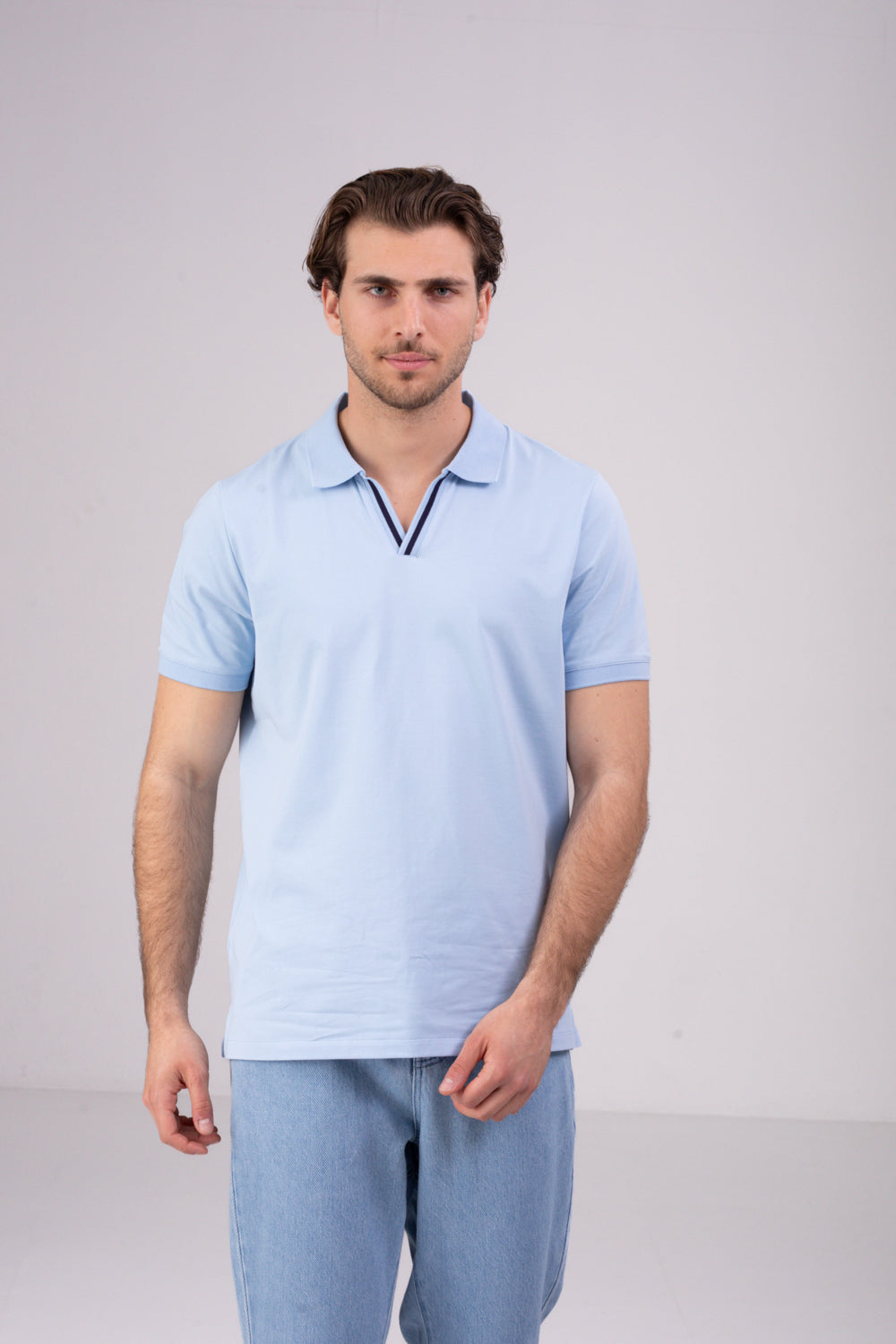 חולצת פולו חלקה לגברים