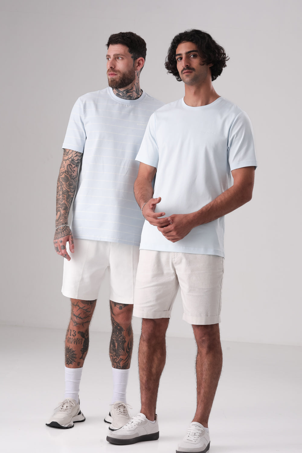 חולצת טי לגברים