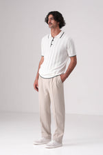 סריג פולו דק עם סיומות קונטרסטיות