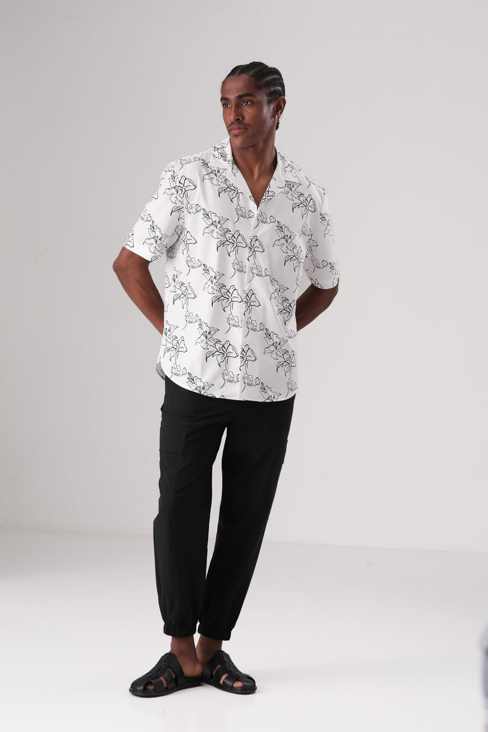 חולצה מכופתרת לגברים