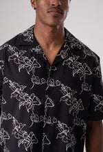 חולצה מכופתרת לגברים