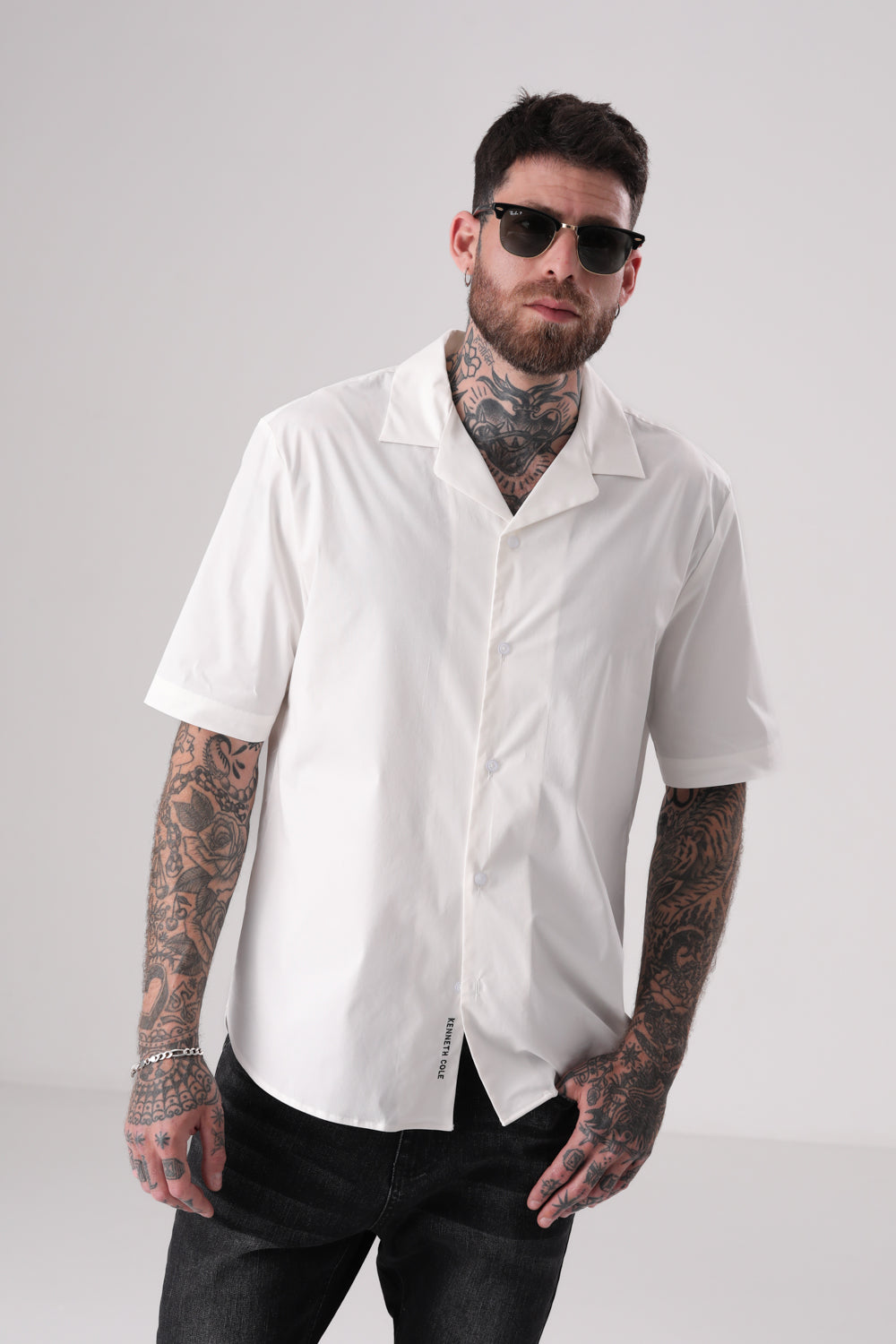 חולצה מכופתרת לגברים