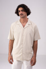 חולצה מכופתרת אוברסייז שרוולים קצרים