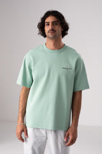 חולצת טי מעוצבת לגברים