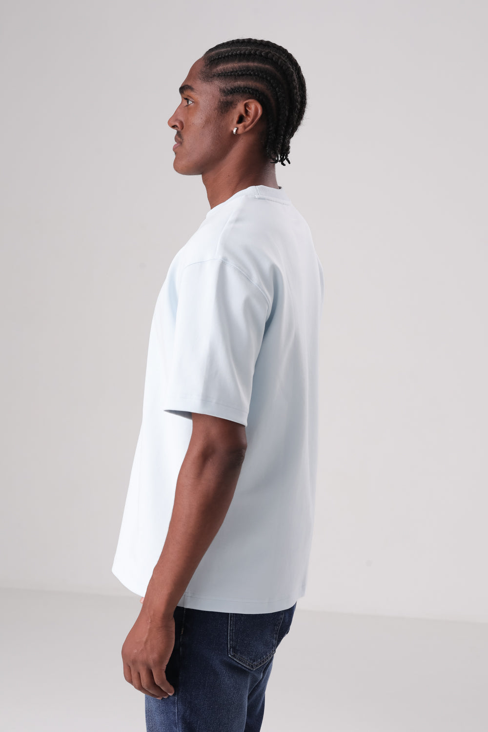 טישירט אוברסייז לוגו מובלט