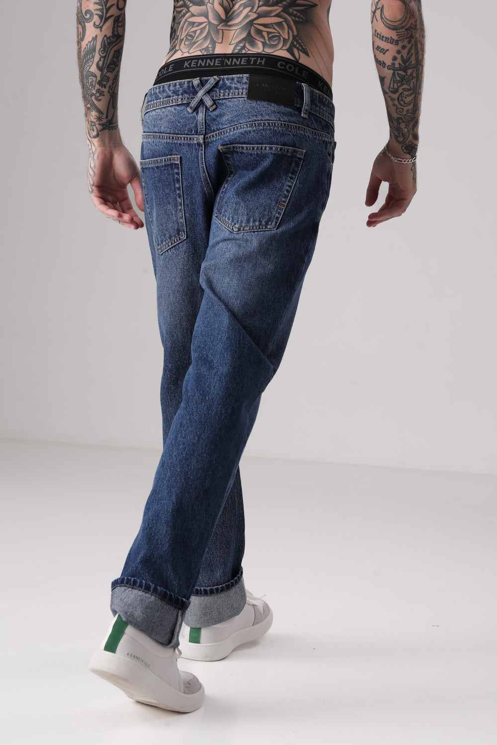 מכנס ג'ינס קלאסי גזרה ישרה