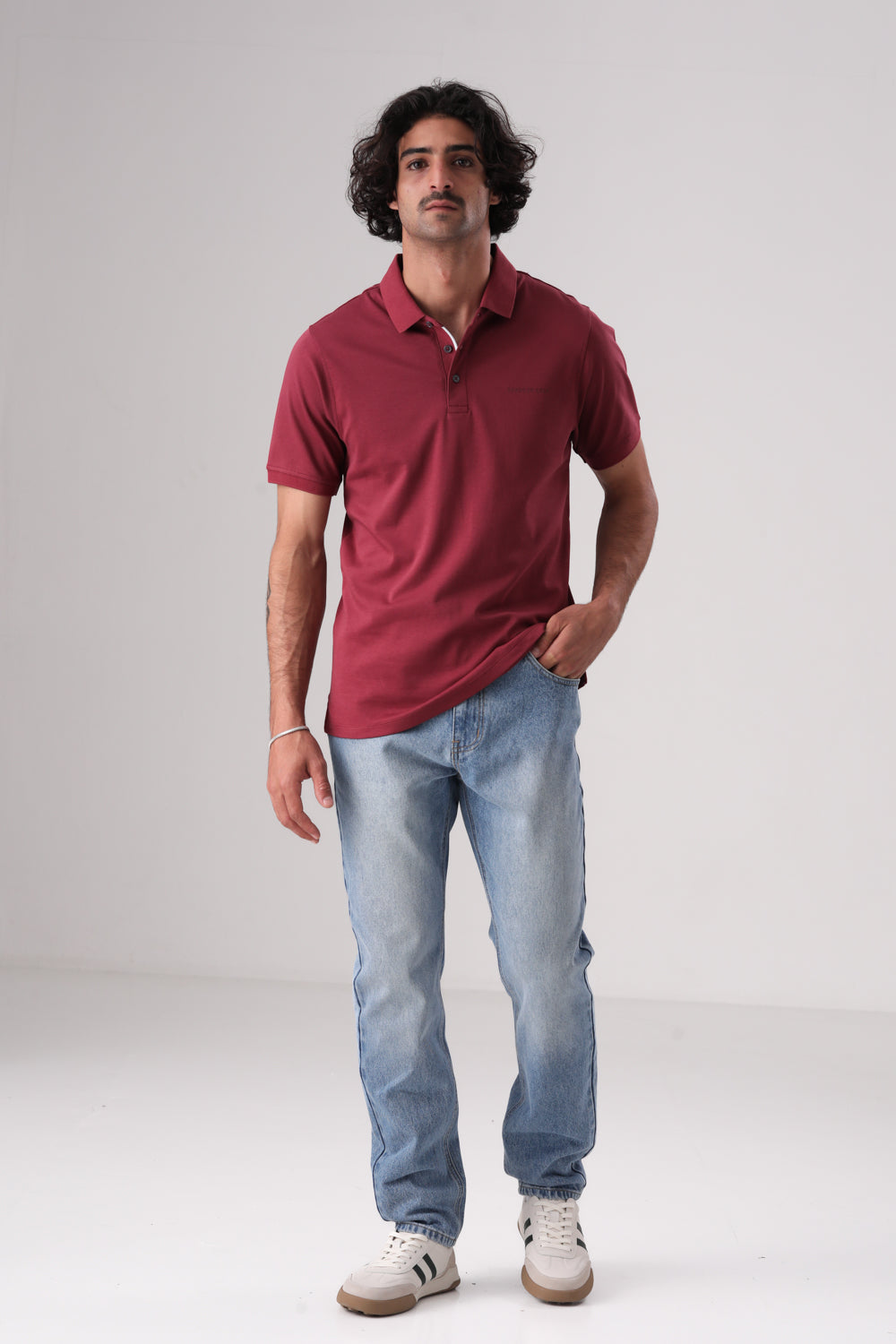 מכנס ג'ינס קלאסי גזרת Slim