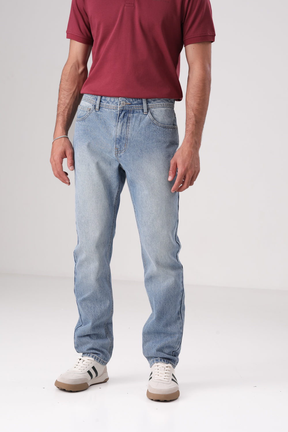 מכנס ג'ינס קלאסי גזרת Slim