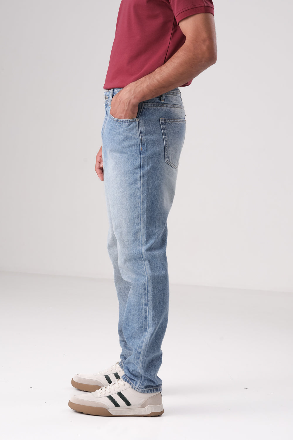 מכנס ג'ינס קלאסי גזרת Slim