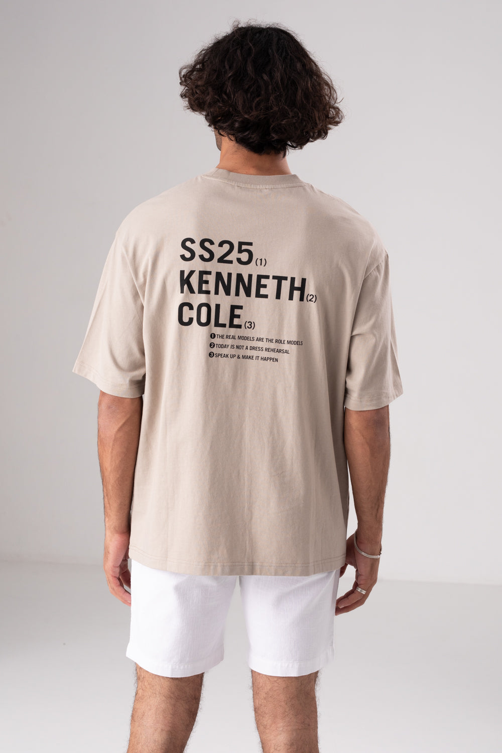 טישירט מעוצבת לגברים