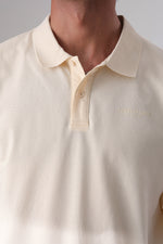 חולצת פולו קצרה