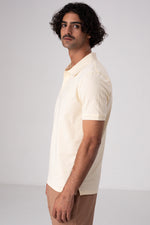 חולצת פולו קצרה