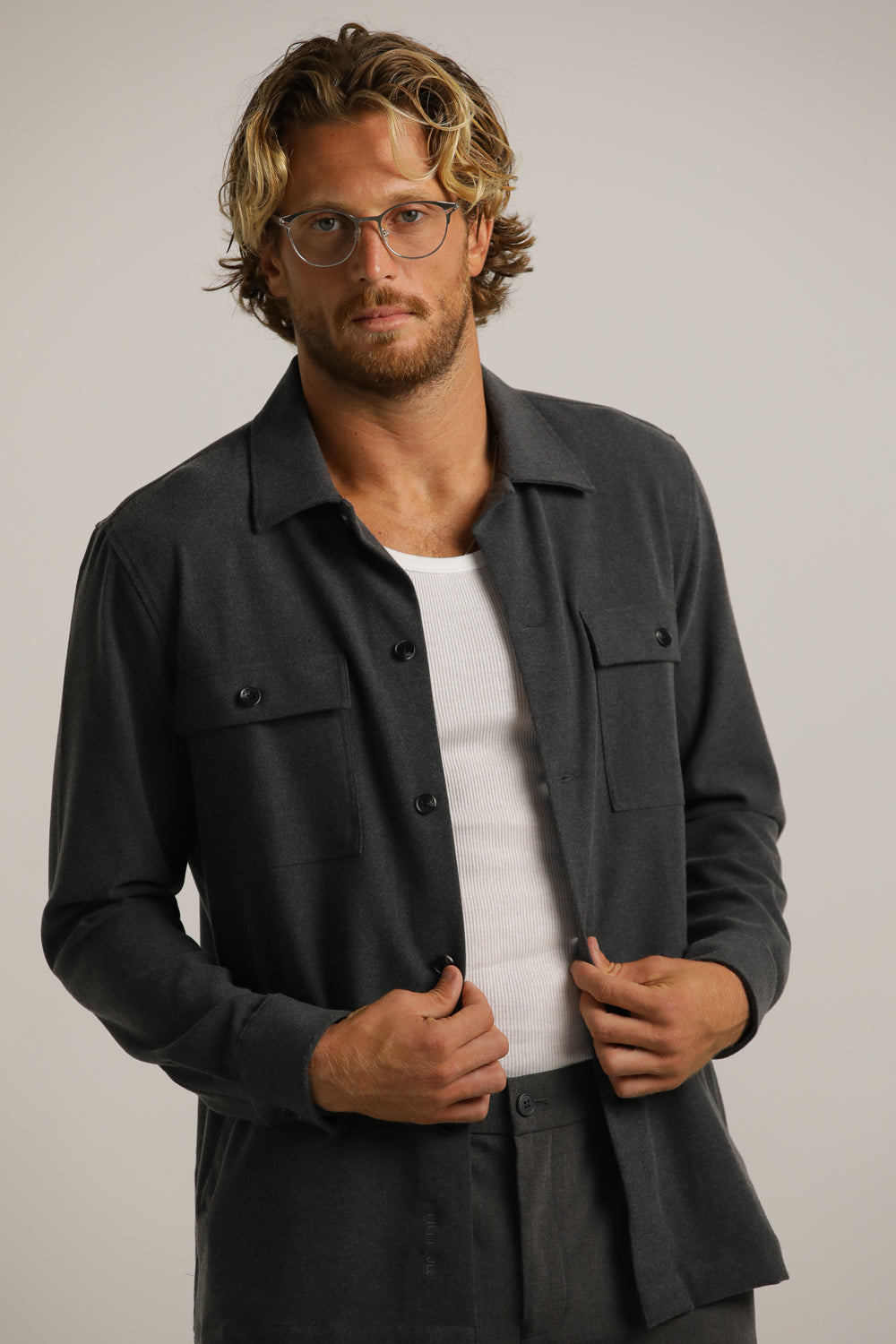 אוברשירט בטקסטורה צמרירית | קנת קול