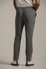 מכנסי סמי פורמל במראה קלאסי | קנת קול