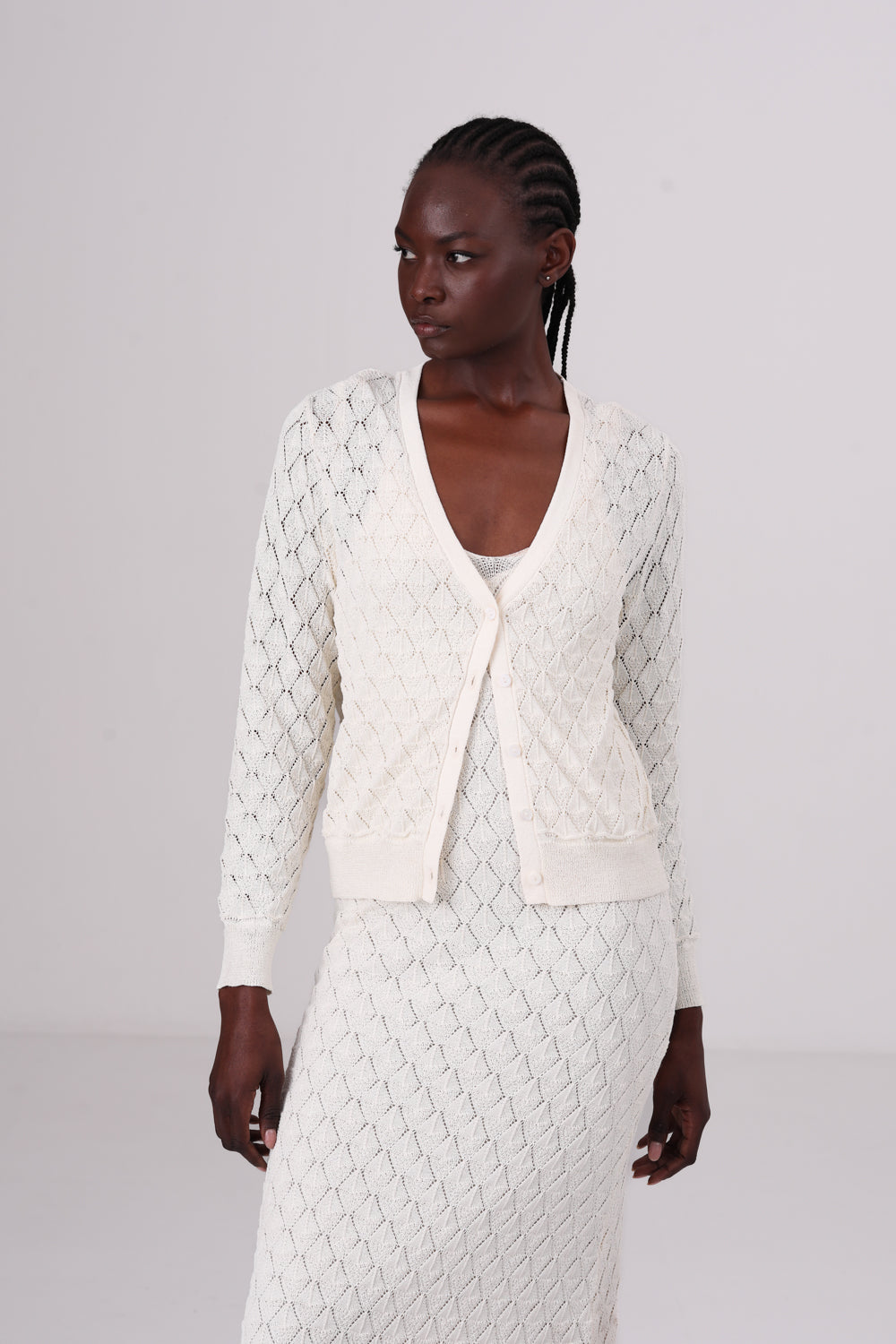 קרדיגן קרושה בצבע קרם