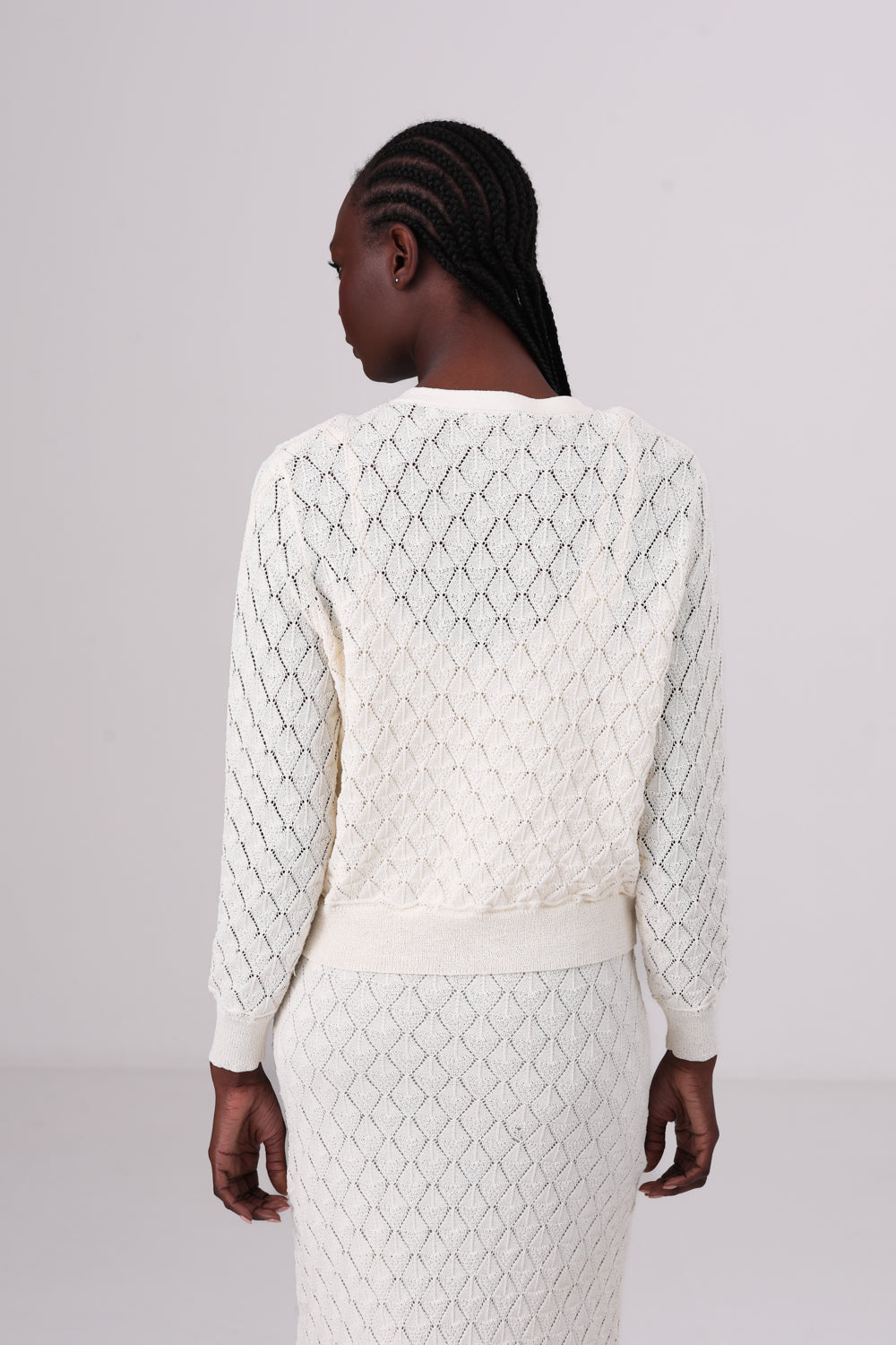 קרדיגן קרושה בצבע קרם