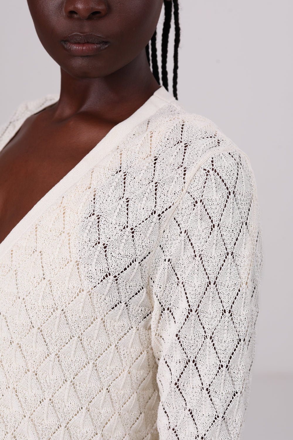 קרדיגן קרושה בצבע קרם