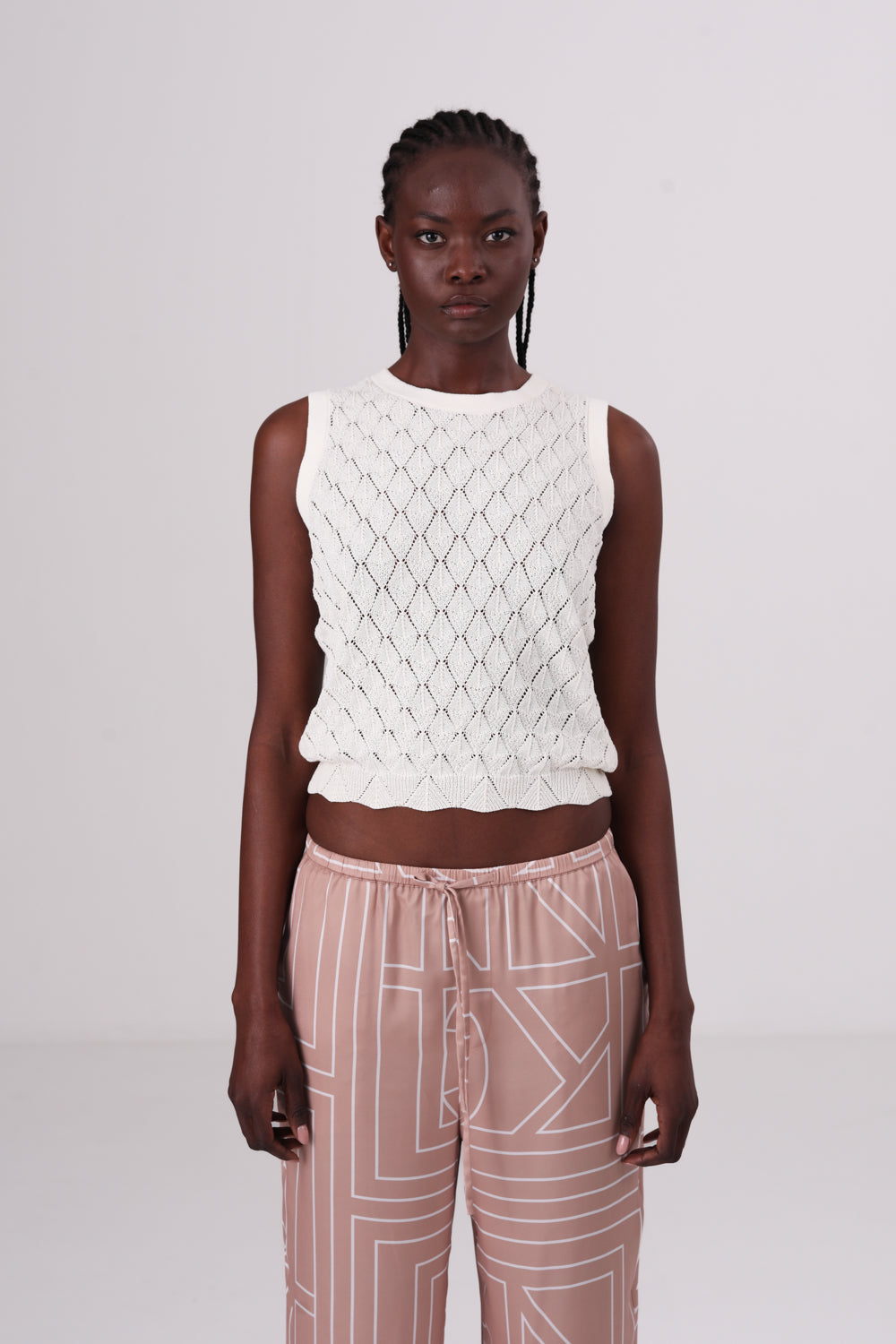 גופיה קרושה בצבע קרם