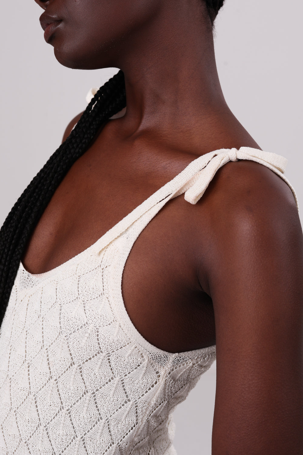 שמלת מידי קרושה בצבע קרם