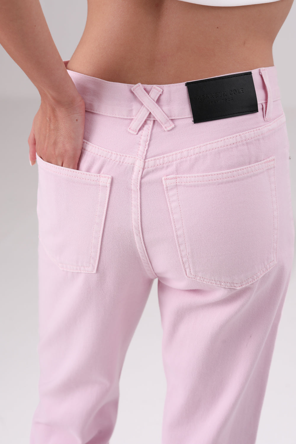 מכנסי ג'ינס בויפרנד לנשים