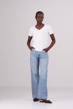 טישירט בייסיק צווארון וי