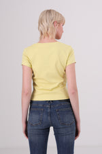 טישירט בייסיק צווארון עגול עמוק