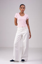 טישירט בייסיק צווארון עגול עמוק