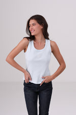 גופיה עם רקמת לוגו 